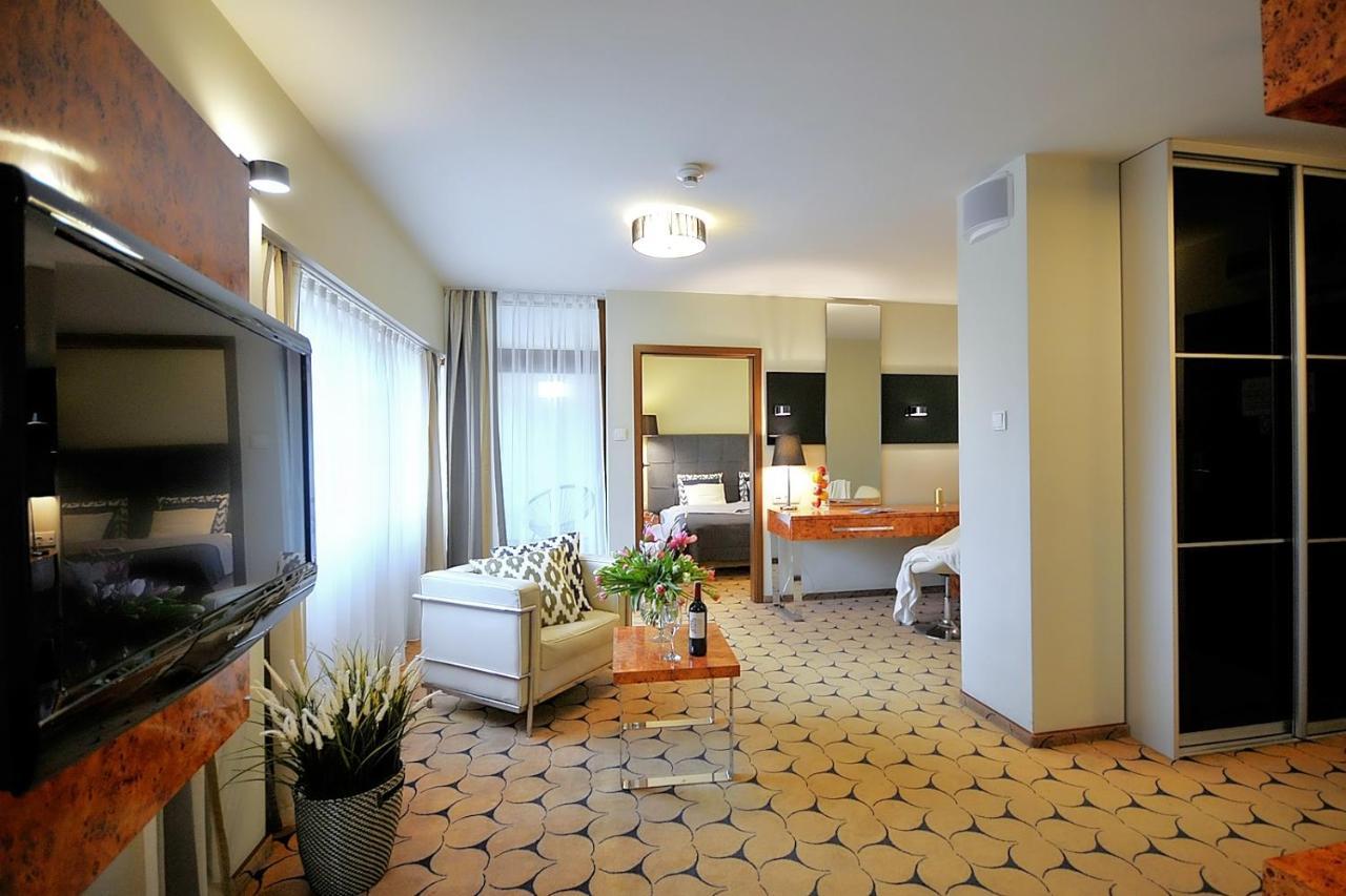 209 W Royal Tulip Sand Przy Plazy Dobruk Apartamenty كولوبرزيغ المظهر الخارجي الصورة